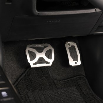RP157-S03_350.jpg
